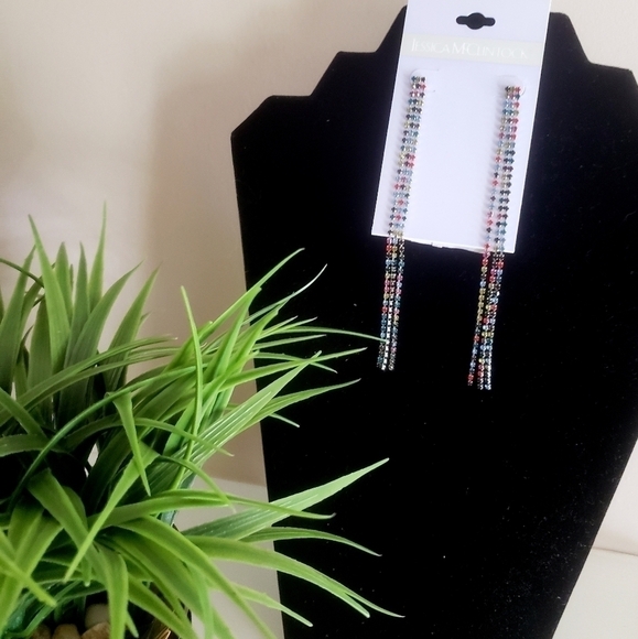NEW! JESSICA MCCLINTOCK Rhinestone Earrings Jewelry. - Picture 2 of 6